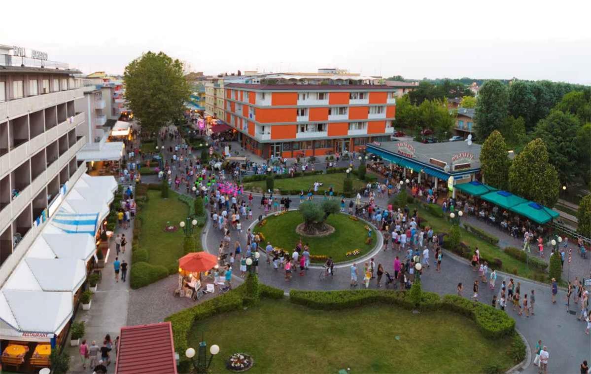 Apartment In Bibione I Luaran gambar